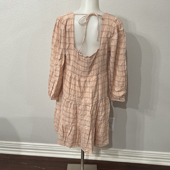 Plaid Peach Dress size super cute for the summer or any occasion size xl - Picture 3 of 6